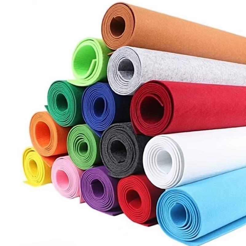 FIELTRO ROLLO 1X2 METROS 160GR GRANATE OSCURO INNSPIRO 57221