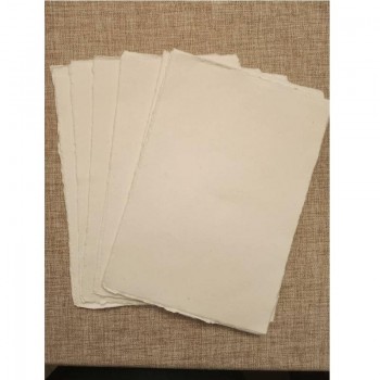 PAPEL HECHO A MANO DINA4 100GR 10H BLANCO FIBRAS ESTRELLA 640229 (10)